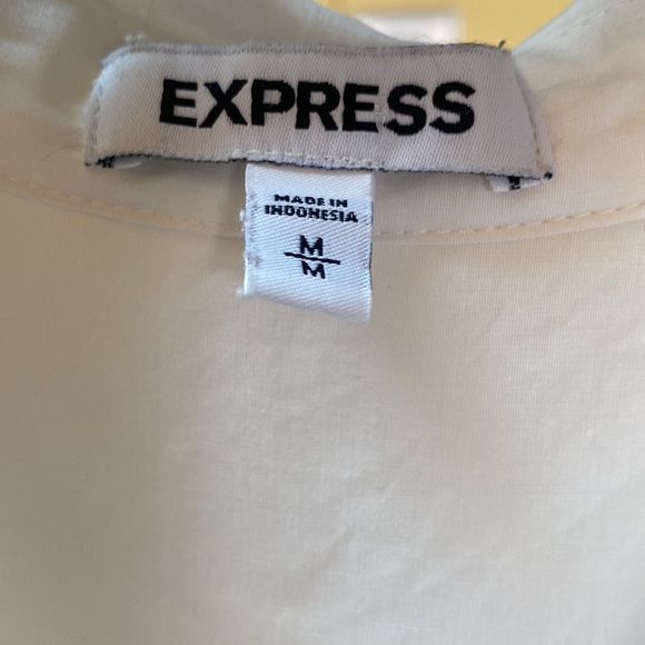 Express white sleeveless blouse - Picture 2 of 2